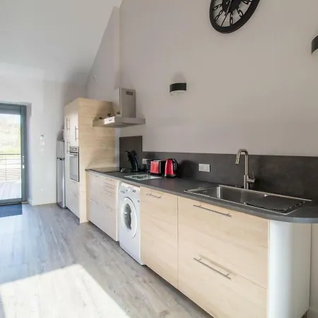 Casa de Férias Saint-ours, 2 Pieces, 4 Personnes - Fr-1-630-84 Saint-Ours (Puy-de-Dome)