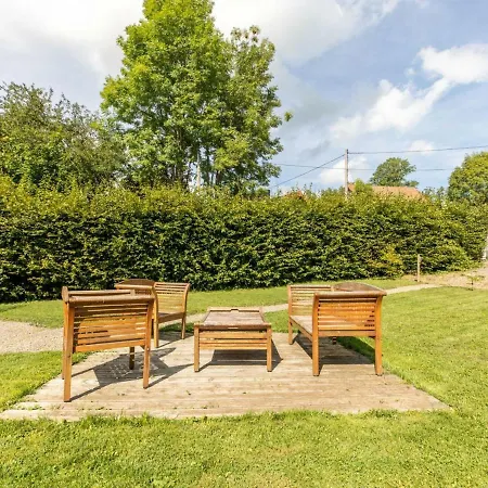 Saint-ours, 2 Pieces, 4 Personnes - Fr-1-630-84 Casa de Férias Saint-Ours (Puy-de-Dome)